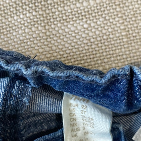 Girls 5 piece Bundle- Sz-2T- Roots Cabin Dress-Shirt, H&M Dress/Jeans-Sz-2T - Picture 13 of 16